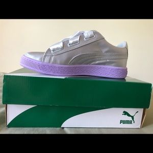 Puma- tween girl’s basket heart sneakers